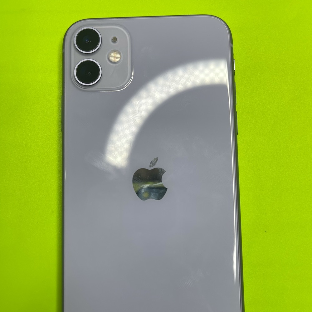 Apple IPhone 11 Unlocked